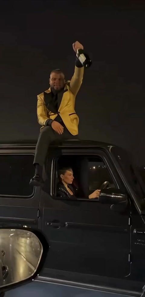 Champagne Car Roof Ride