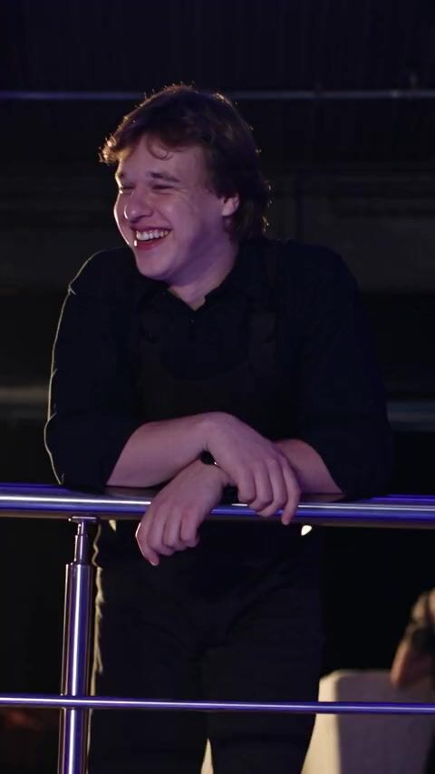 Club Balcony Dance